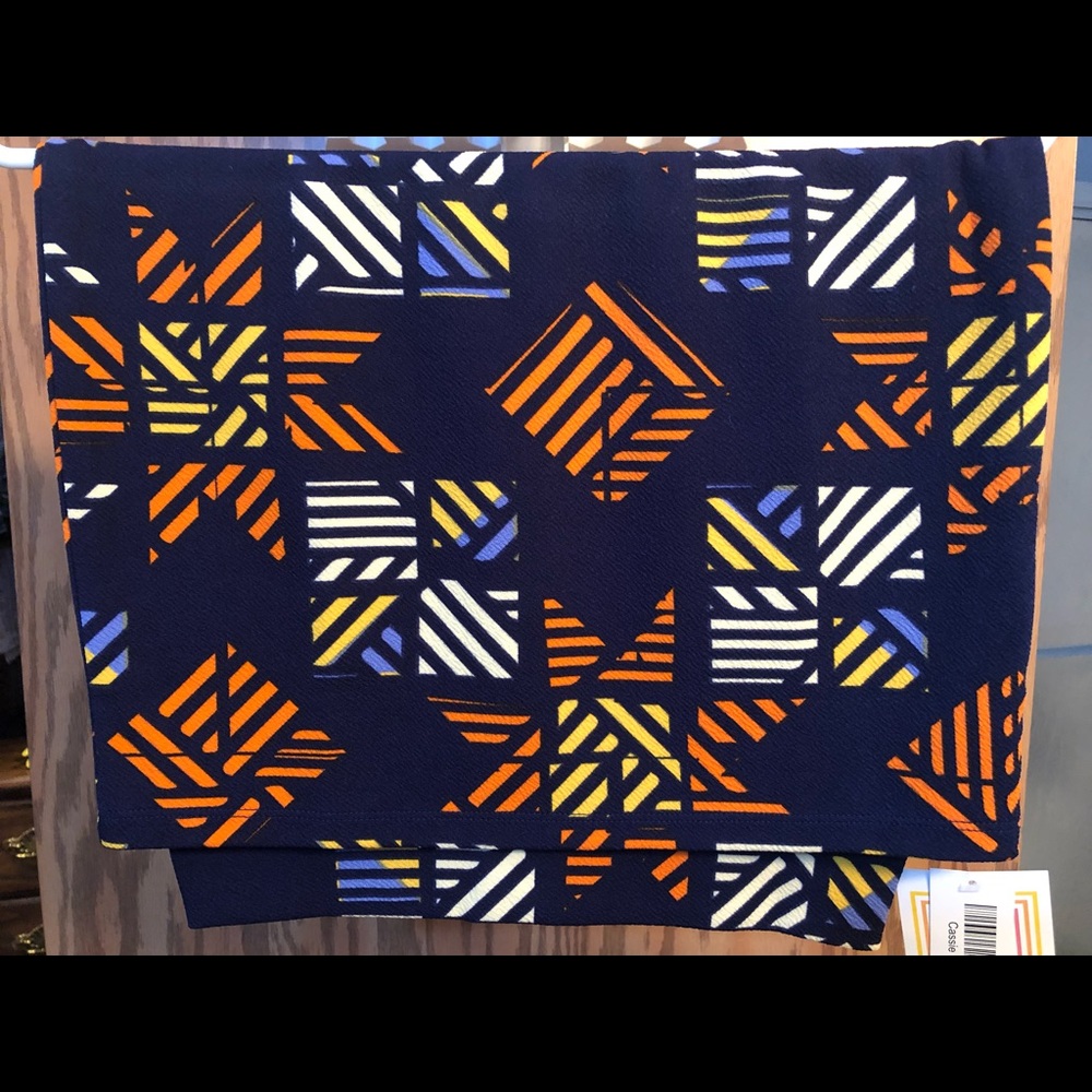 LuLaRoe Cassie